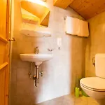 Wiesenhof - & Weitblick Ueber - Ladestation Fuer Elektroautos Apartman