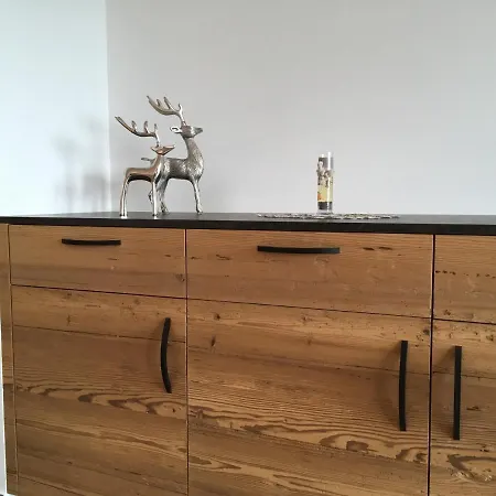 Wiesenhof - & Weitblick Ueber - Ladestation Fuer Elektroautos * Ίνσμπρουκ