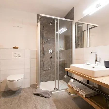 公寓 Wiesenhof - & Weitblick Ueber - Ladestation Fuer Elektroautos 因斯布鲁克