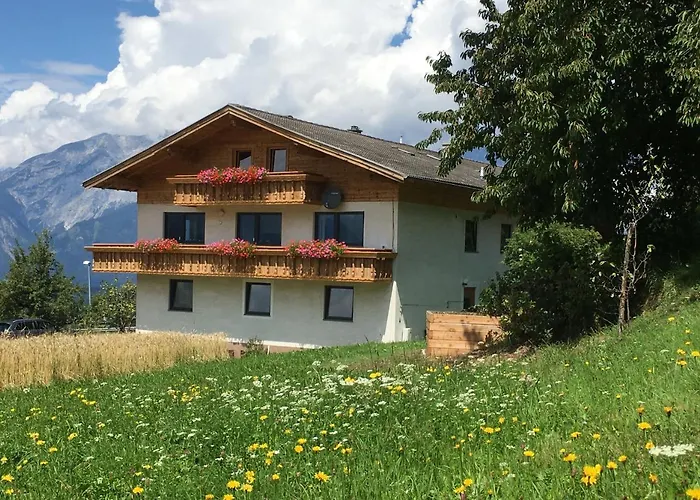 Wiesenhof - & Weitblick Ueber - Ladestation Fuer Elektroautos