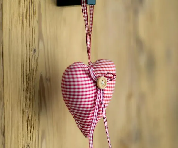 Wiesenhof - & Weitblick Ueber - Ladestation Fuer Elektroautos *