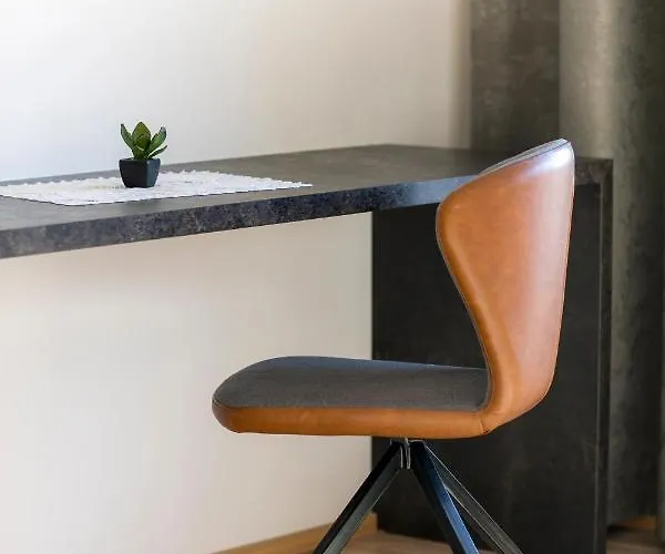 Wiesenhof - & Weitblick Ueber - Ladestation Fuer Elektroautos *